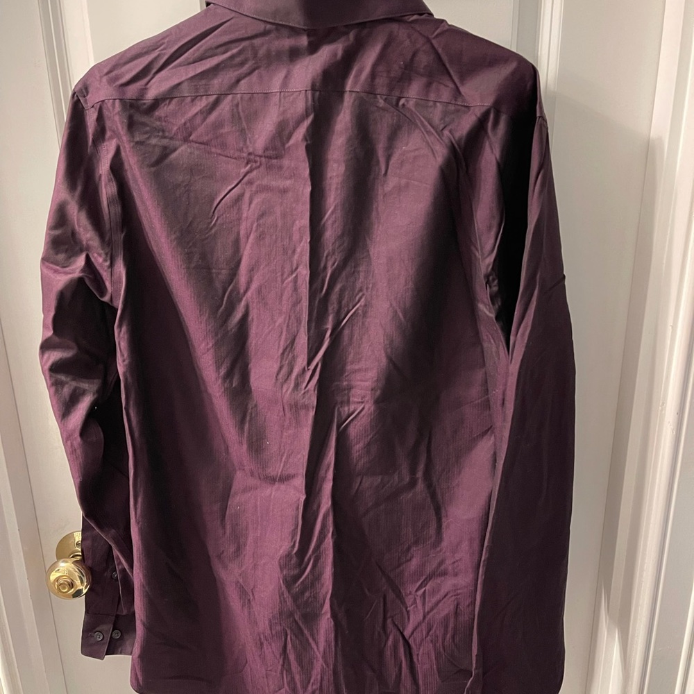 Men’s long sleeve dress shirt! - Picture 3 of 3